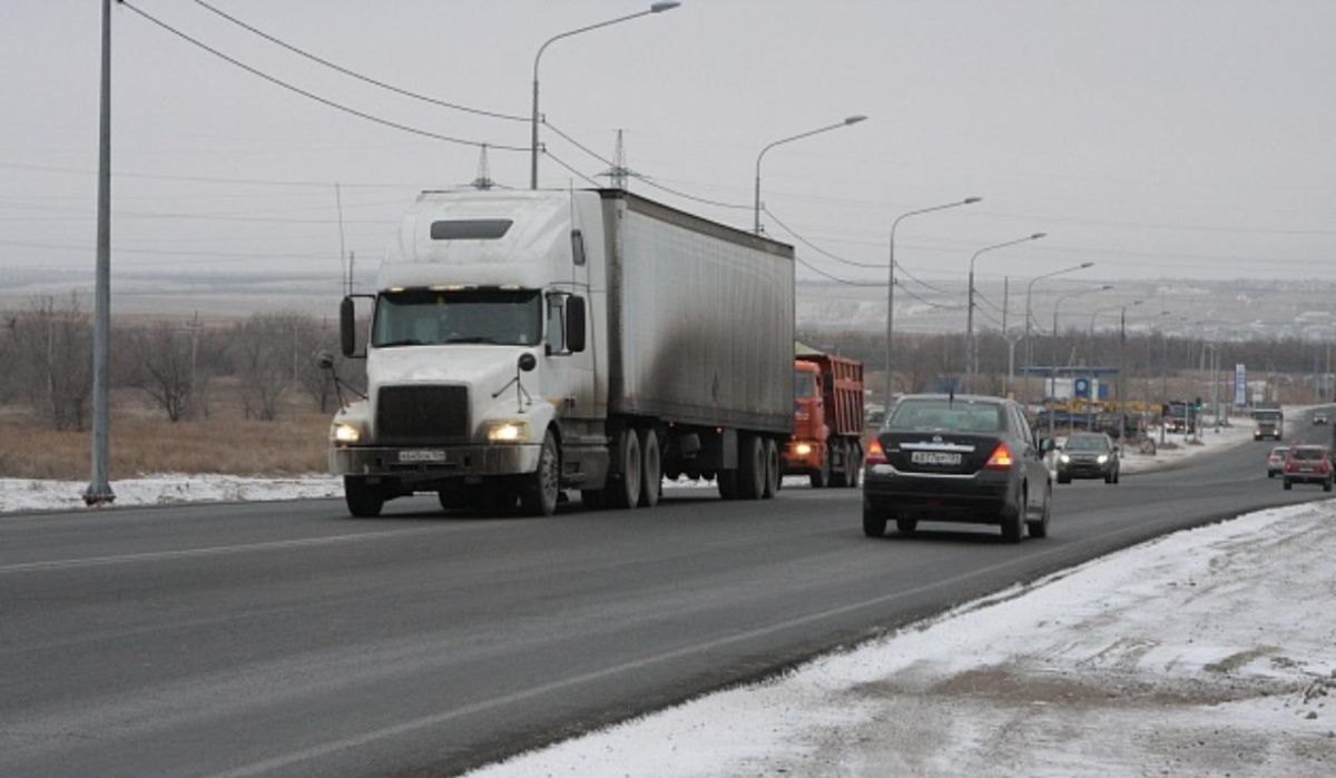 В Волгоградской области ввели круглосуточный мониторинг дорожной ситуации 