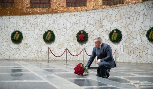 В Волгограде почтили память жертв массированной бомбардировки Сталинграда 