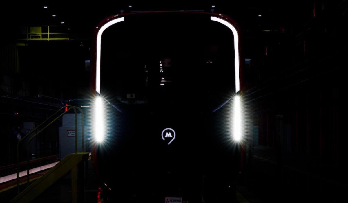 В Мытищах собран первый поезд новой модификации «Москва-2026»