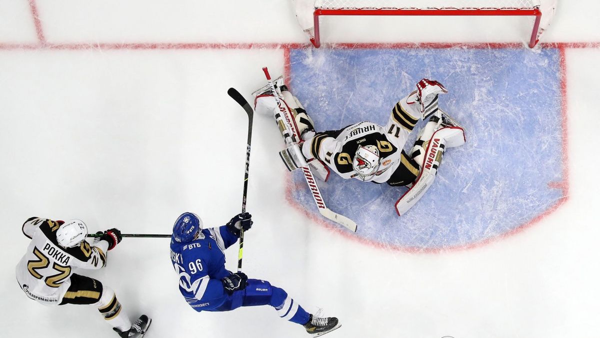 «Динамо» забросило пять шайб в ворота обладателя Кубка Гагарина