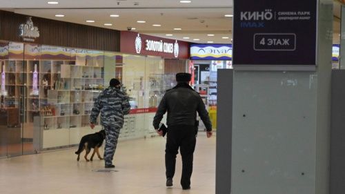 В Волгограде эвакуируют торговые центры