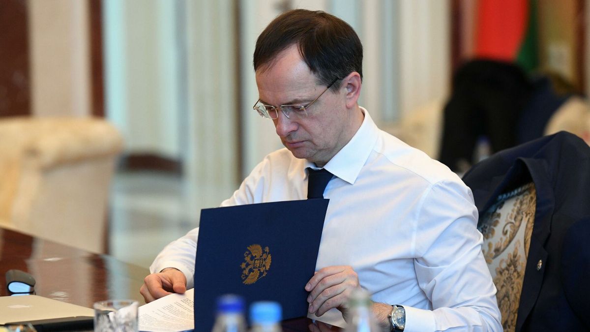 Мединский назвал час начала российско-украинских переговоров