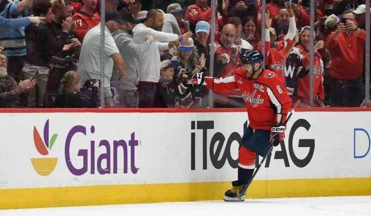 Овечкину осталось три гола до рекорда Гретцки