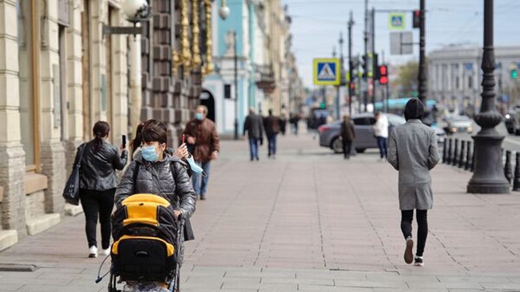 Стало известно о выросших запросах петербуржцев по зарплате