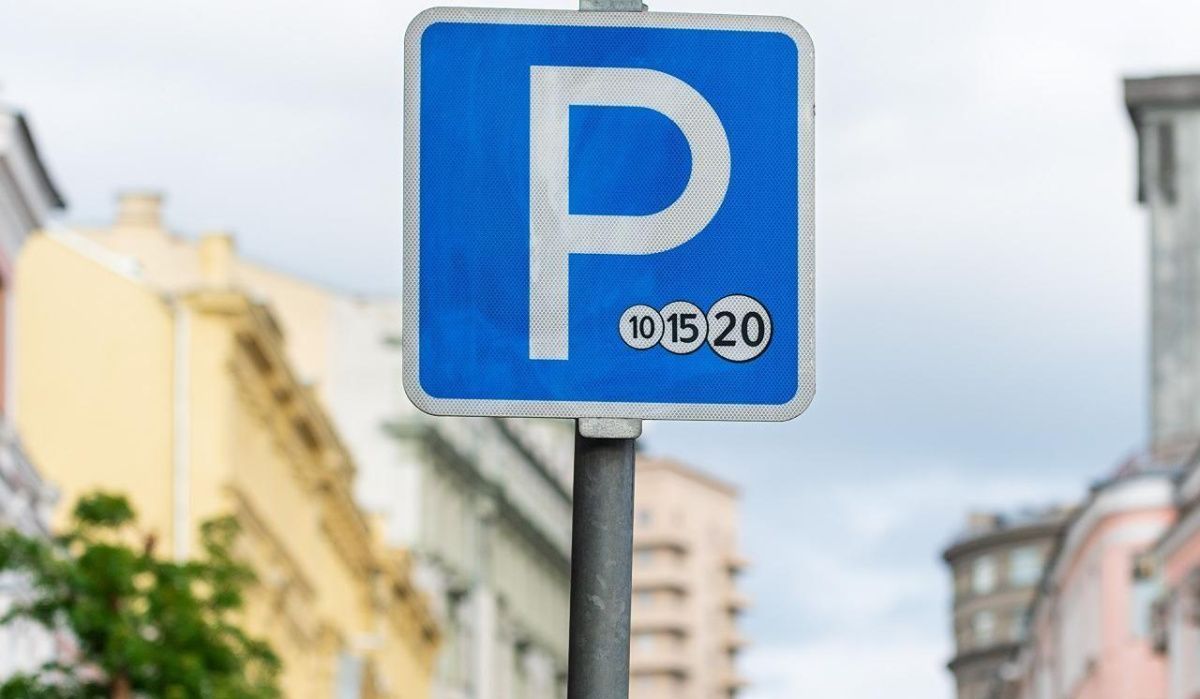 В Волгограде начнет работать новая парковка у вокзала