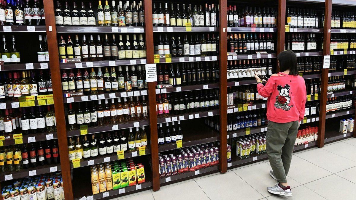 Волгоградские депутаты обсуждают вопрос запрета продажи алкоголя в новогодние праздники