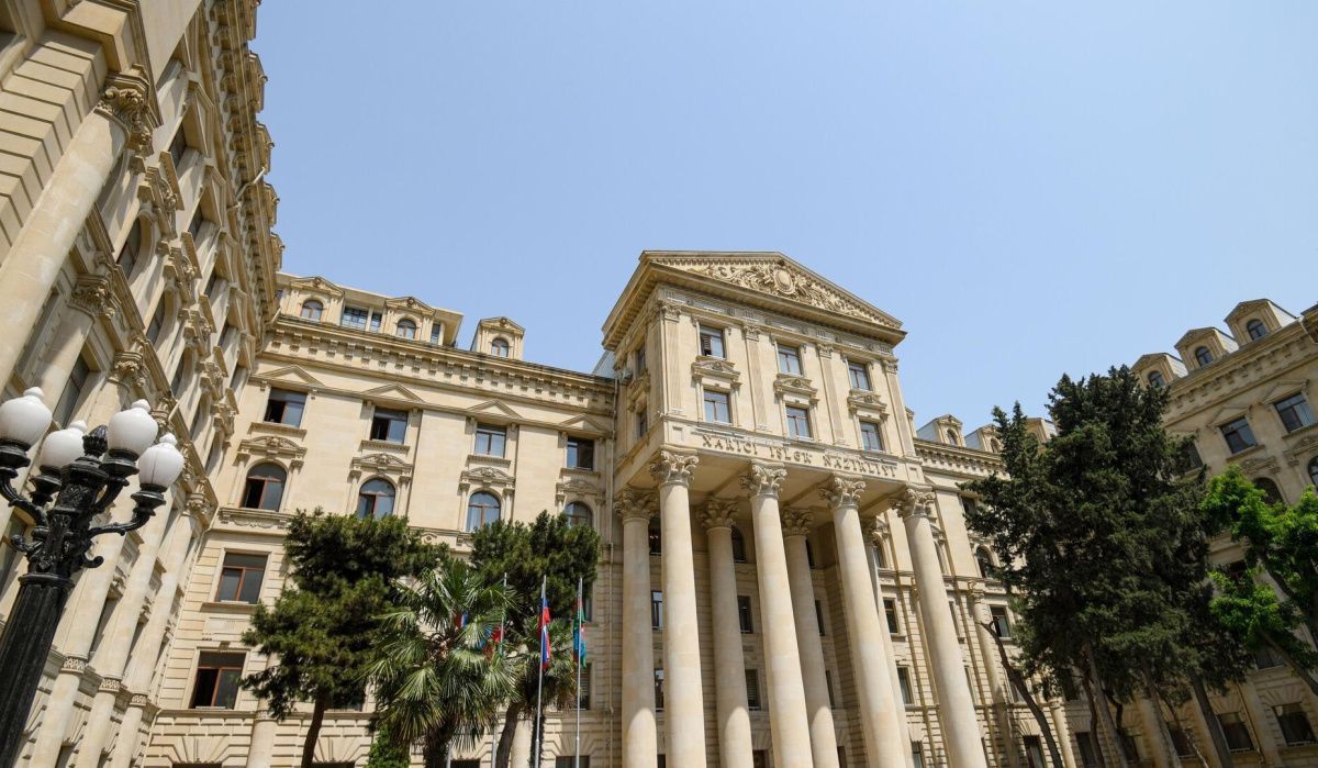 Баку и Ереван представили проект мирного соглашения для обсуждения