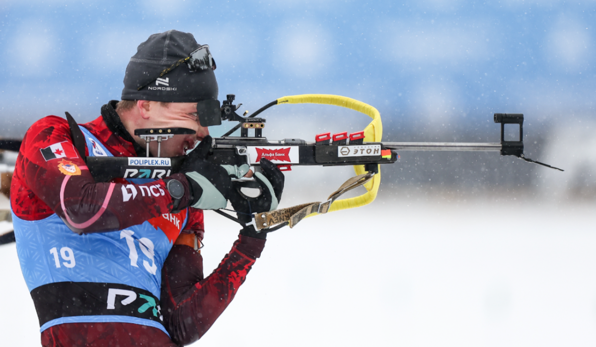 Биатлонист Корнев одержал победу в гонке преследования на чемпионате России