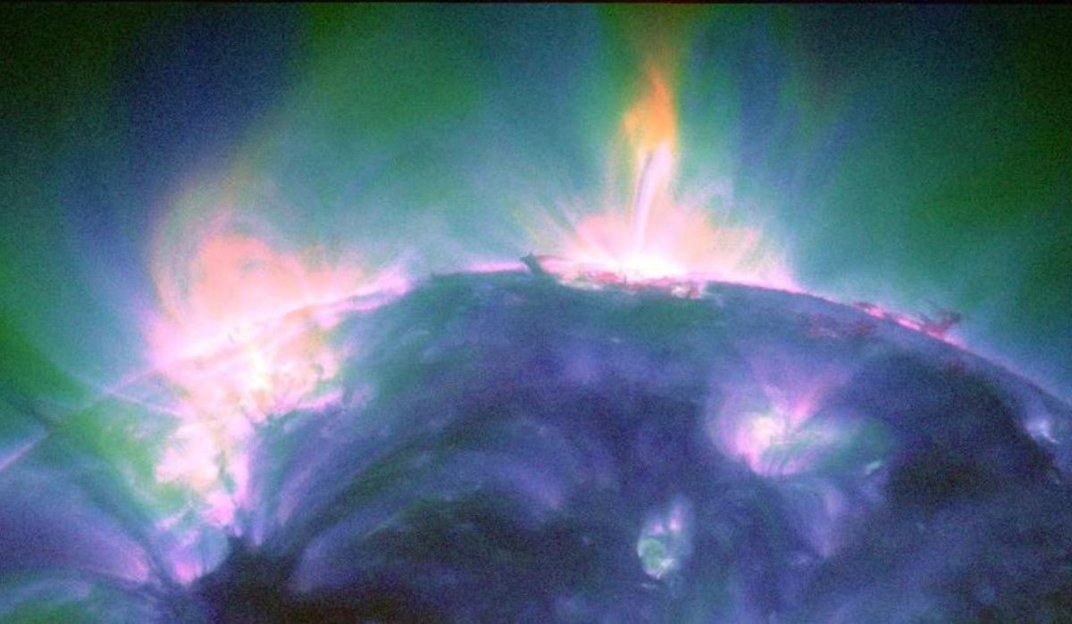 На Солнце зафиксирована вторая мощная вспышка за день