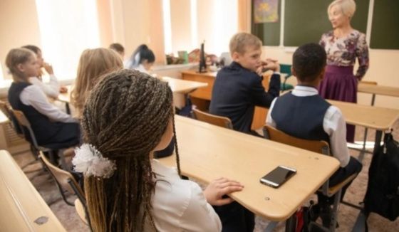 Волгоградские школьники в период выборов будут учиться удаленно